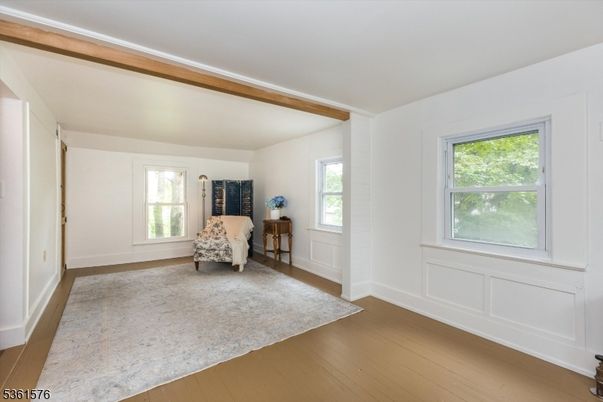 Empty room, Interior, Wooden Beams, Wood Texture Flooring