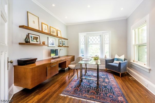 Home Office, Interior, Recessed Lighting, Wood Texture Flooring