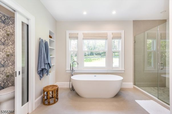 Bathroom, Free Standing Baths, Glass Shower, Interior, Recessed Lighting