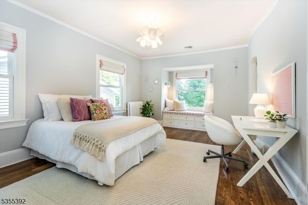 Bedroom, Home Office, Interior, Wood Texture Flooring