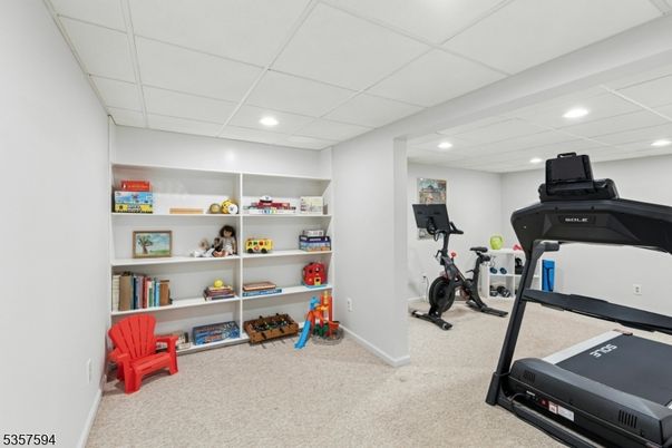 Fitness Equipment, Interior, Recessed Lighting