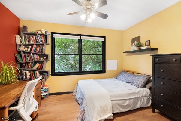 Bedroom, Home Office, Interior, Wood Texture Flooring