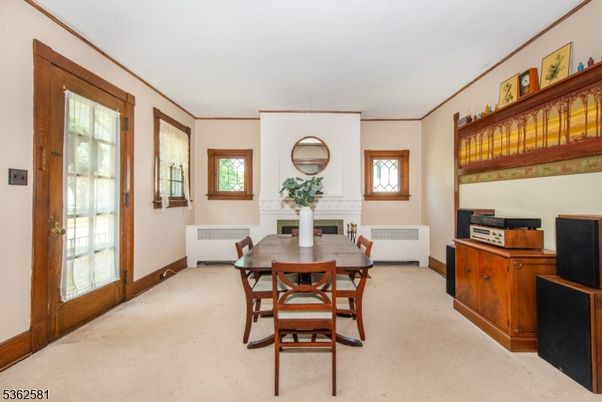 Dining room, Fireplace, Interior
