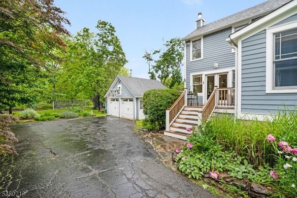 Backyard, Detached Garage, Exterior
