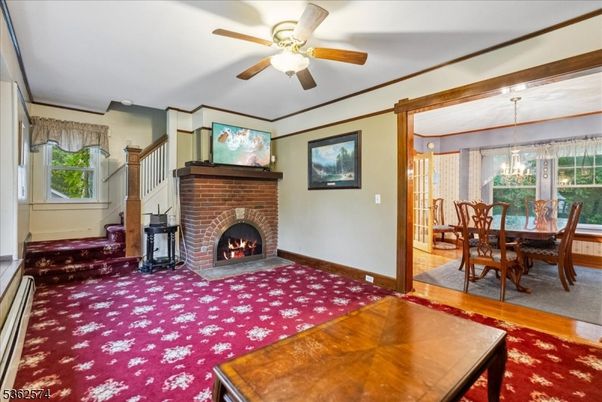 Chandelier, Dining room, Fireplace, Interior, Pendant Lights