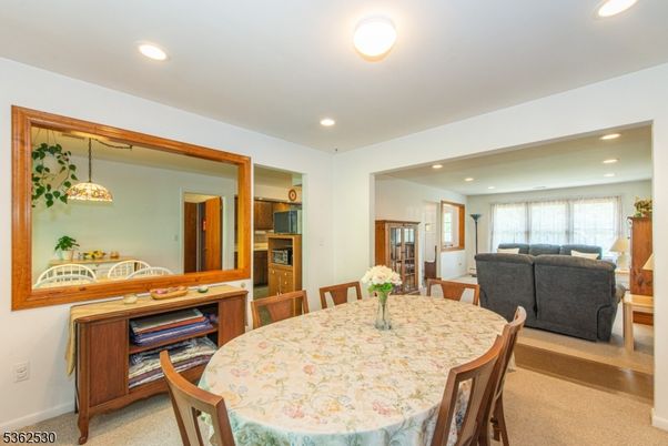 Dining room, Interior, Living room, Pendant Lights, Recessed Lighting