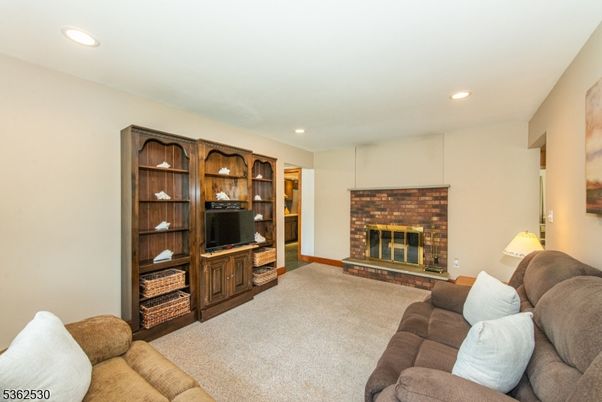 Fireplace, Interior, Living room, Recessed Lighting
