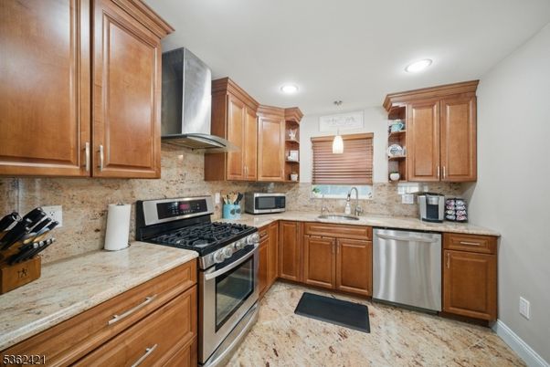 Interior, Kitchen, Pendant Lights, Recessed Lighting, Stainless Steel Appliances