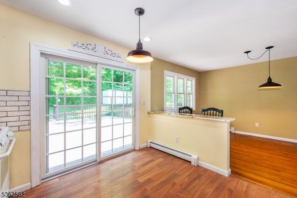 Interior, Pendant Lights, Recessed Lighting, Wood Texture Flooring