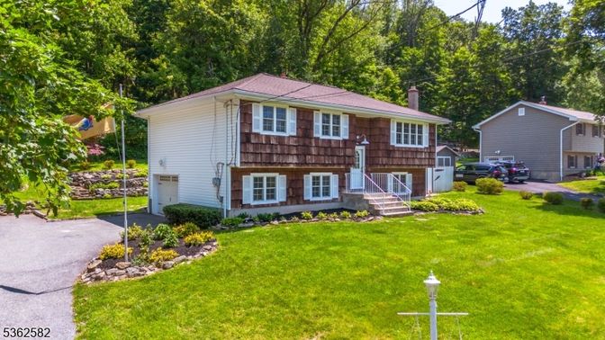 Attached, Backyard, Exterior, Facade, Raised Ranch