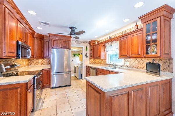 Interior, Kitchen, Recessed Lighting