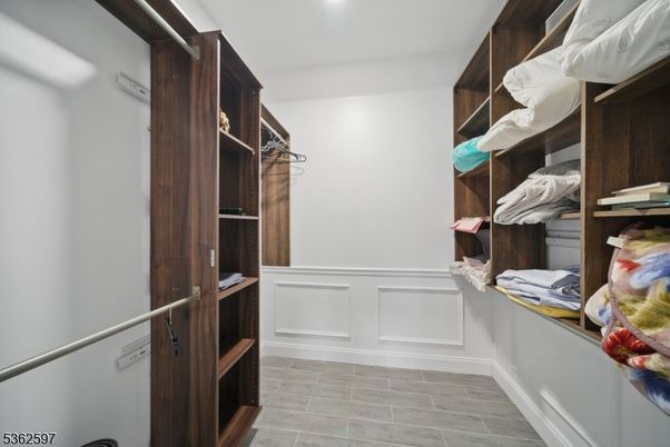 Interior, Recessed Lighting, Walk-in Closets, Wood Texture Flooring