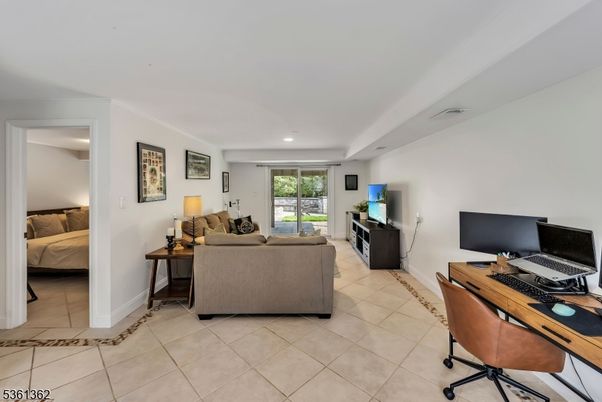 Bedroom, Home Office, Interior, Recessed Lighting
