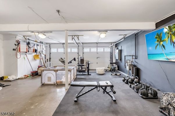 Fitness Equipment, Garage, Interior