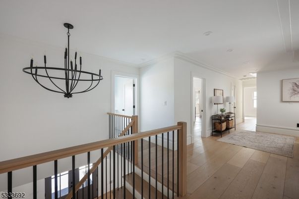 Interior, Pendant Lights, Wood Texture Flooring