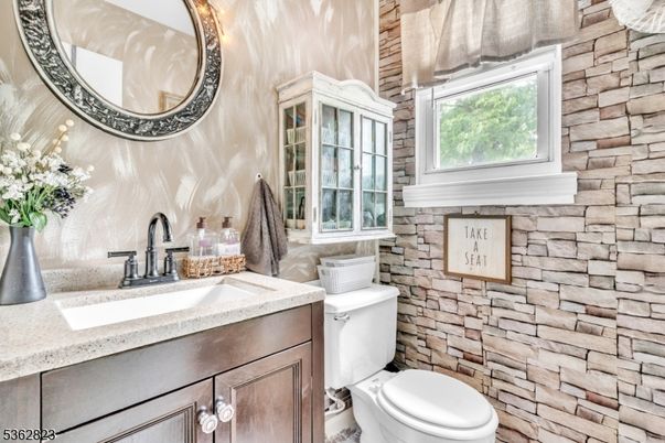 Bathroom, Interior, Stone Walls