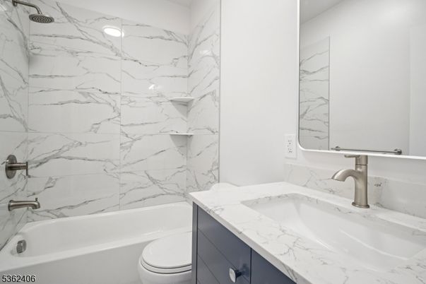 Bathroom, Interior, Marble Walls