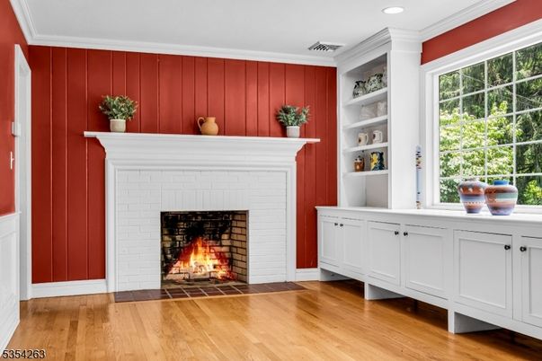 Fireplace, Interior, Recessed Lighting, Wood Texture Flooring