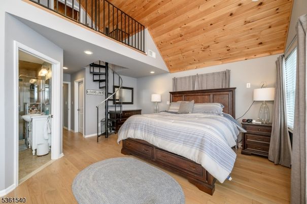 Bedroom, Interior, Recessed Lighting, Wooden Ceilings, Wood Texture Flooring