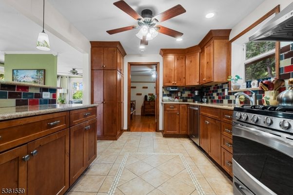 Interior, Kitchen, Pendant Lights, Recessed Lighting, Stainless Steel Appliances