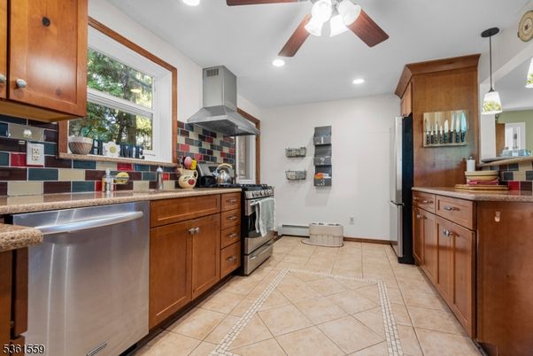Interior, Kitchen, Pendant Lights, Recessed Lighting, Stainless Steel Appliances