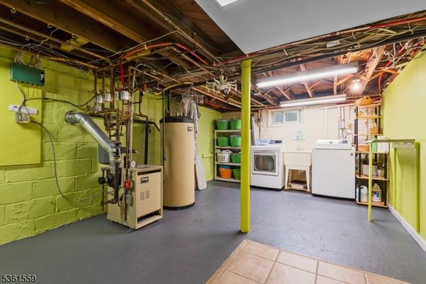 Interior, Washer