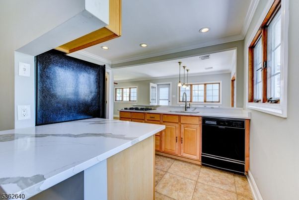 Interior, Kitchen, Pendant Lights, Recessed Lighting