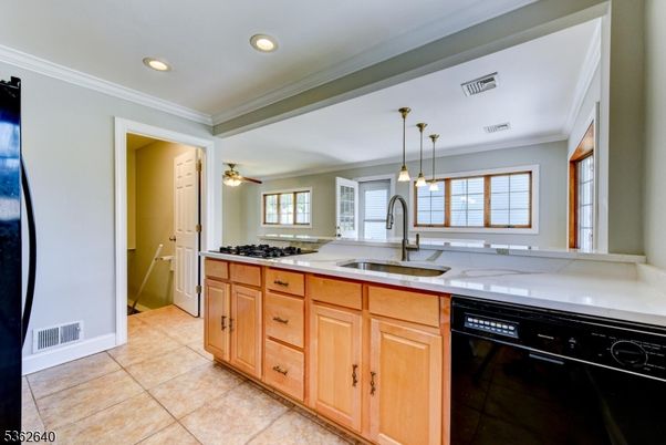 Interior, Kitchen, Pendant Lights, Recessed Lighting
