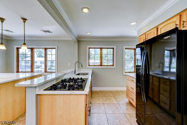 Interior, Kitchen, Pendant Lights, Recessed Lighting