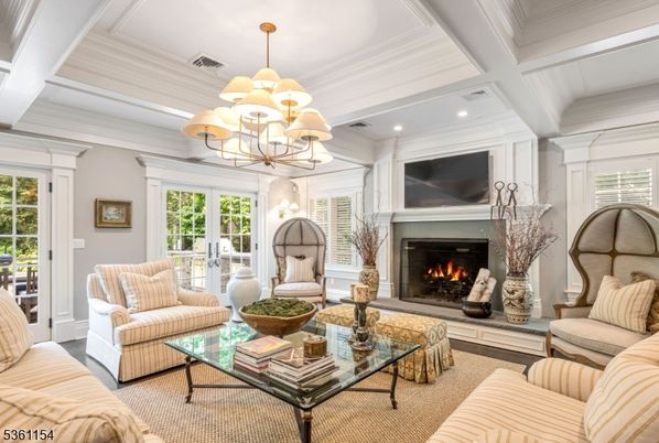 Chandelier, Fireplace, Interior, Living room, Recessed Lighting