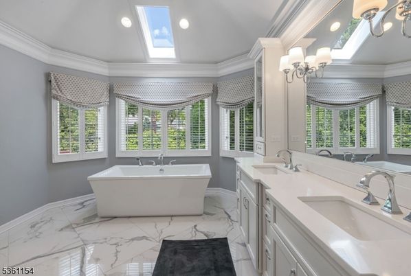 Bathroom, Dual Sink Vanities, Free Standing Baths, Interior, Marble, Recessed Lighting