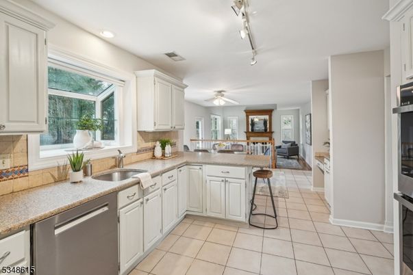 Interior, Kitchen, Recessed Lighting