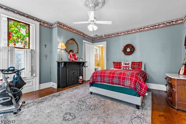 Bedroom, Fireplace, Interior, Wood Texture Flooring