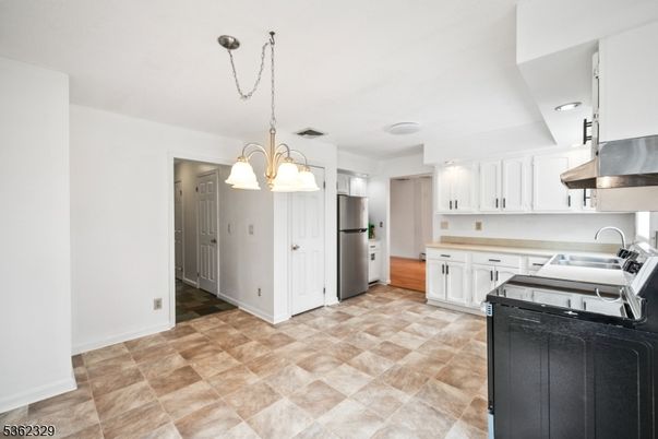 Chandelier, Interior, Kitchen, Pendant Lights