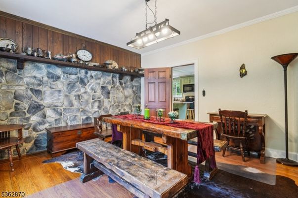 Dining room, Interior, Pendant Lights, Stone Walls, Wood Texture Flooring