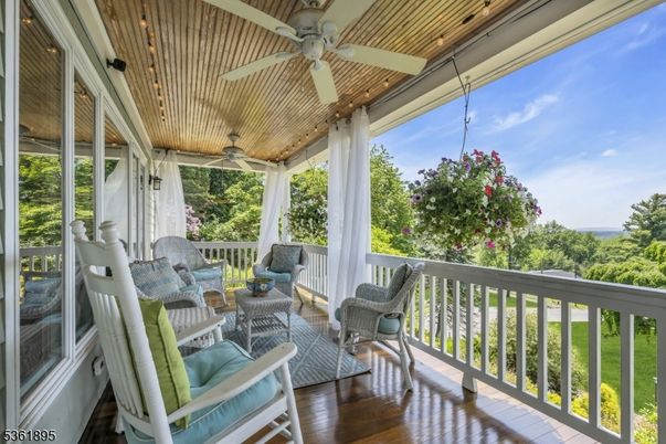 Interior, Sun Room, Wood Texture Flooring