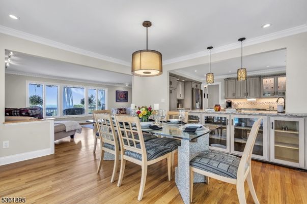 Dining room, Interior, Kitchen, Living room, Pendant Lights, Recessed Lighting, Wood Texture Flooring