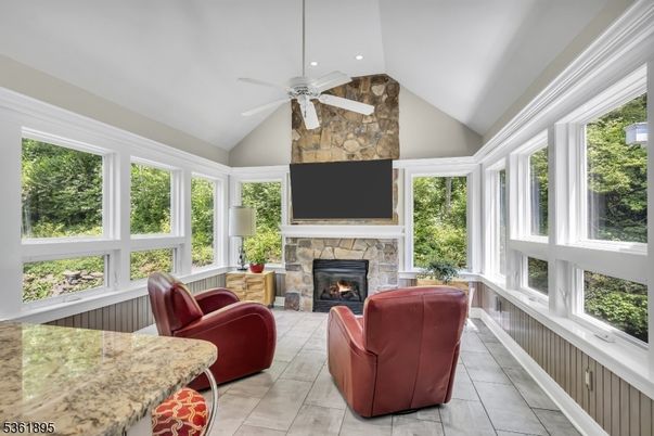 Fireplace, Interior, Living room, Recessed Lighting