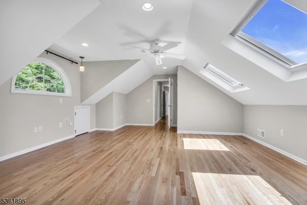Empty room, Interior, Pendant Lights, Recessed Lighting, Wood Texture Flooring