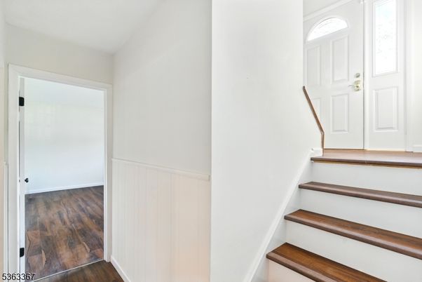 DE Listing image placeholder