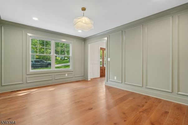 Empty room, Interior, Pendant Lights, Recessed Lighting, Wood Texture Flooring