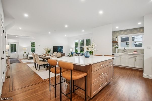 Dining room, Interior, Kitchen, Living room, Recessed Lighting, Wood Texture Flooring