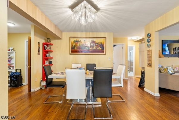 Dining room, Interior, Wood Texture Flooring