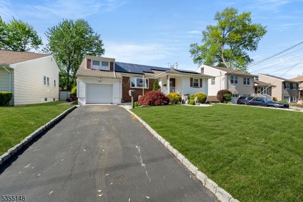 Attached, Exterior, Facade, Solar Panels, Cape Cod