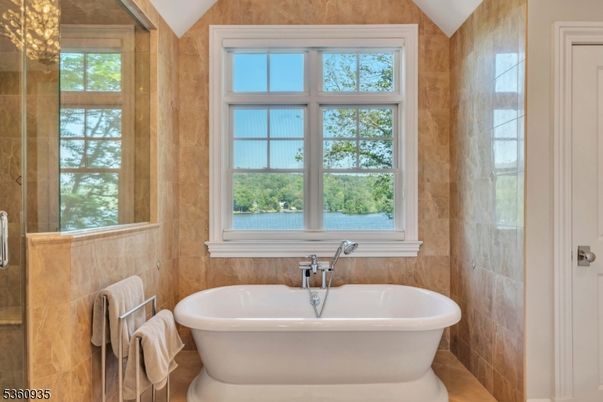 Bathroom, Free Standing Baths, Interior