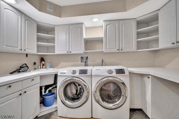 Interior, Recessed Lighting, Washer