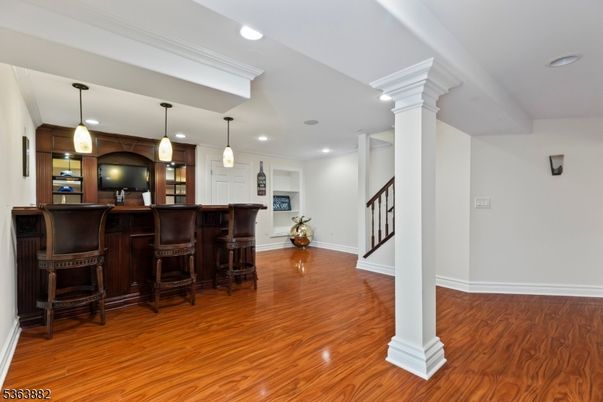 Interior, Pendant Lights, Recessed Lighting, Wood Texture Flooring