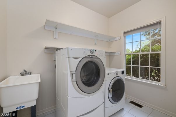 Interior, Washer