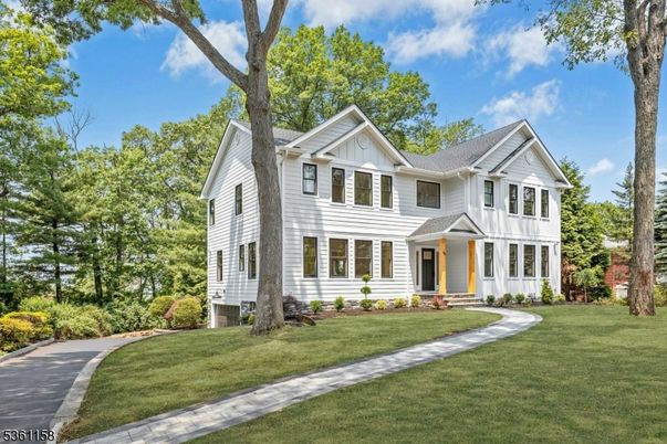 Backyard, Exterior, Facade, Farmhouse