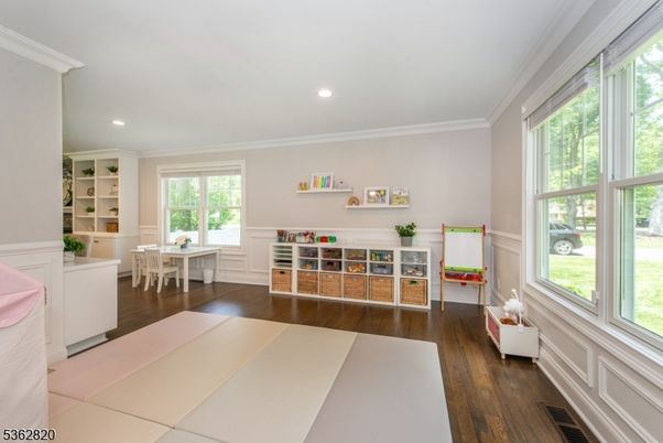 Dining room, Interior, Recessed Lighting, Wood Texture Flooring
